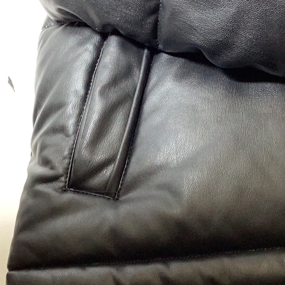 AQUA
Sherpa Trimmed Puffer Jacket - 100% Exclusive - Picture 10 of 11